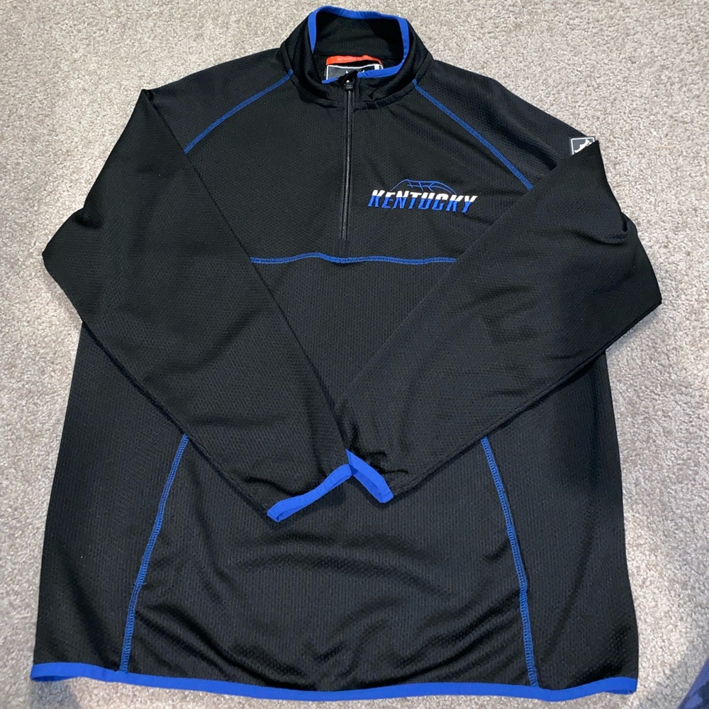 Kentucky pullover